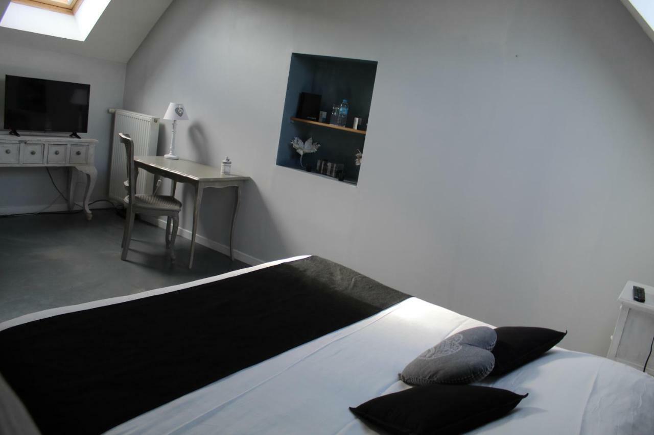 L'Heure Bleue Gites Et Chambres D'Hotes Givenchy-en-Gohelle Экстерьер фото